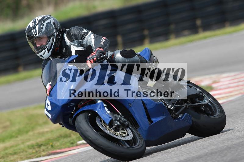Archiv-2022/13 25.04.2022 Plüss Moto Sport ADR/Freies Fahren/15